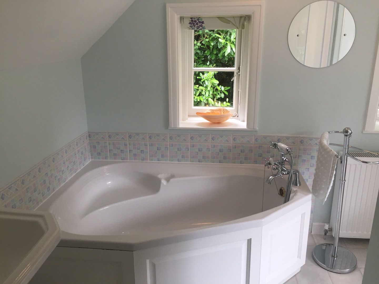 Familyu bathroom.jpg